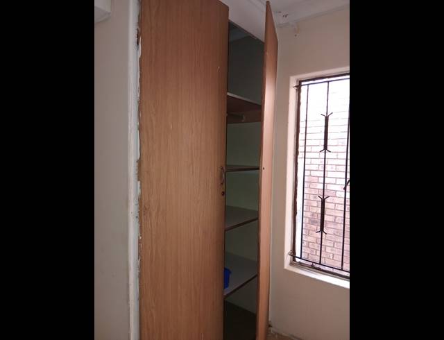 2 BEDROOM FREEHOLD FOR SALE IN DAVEYTON